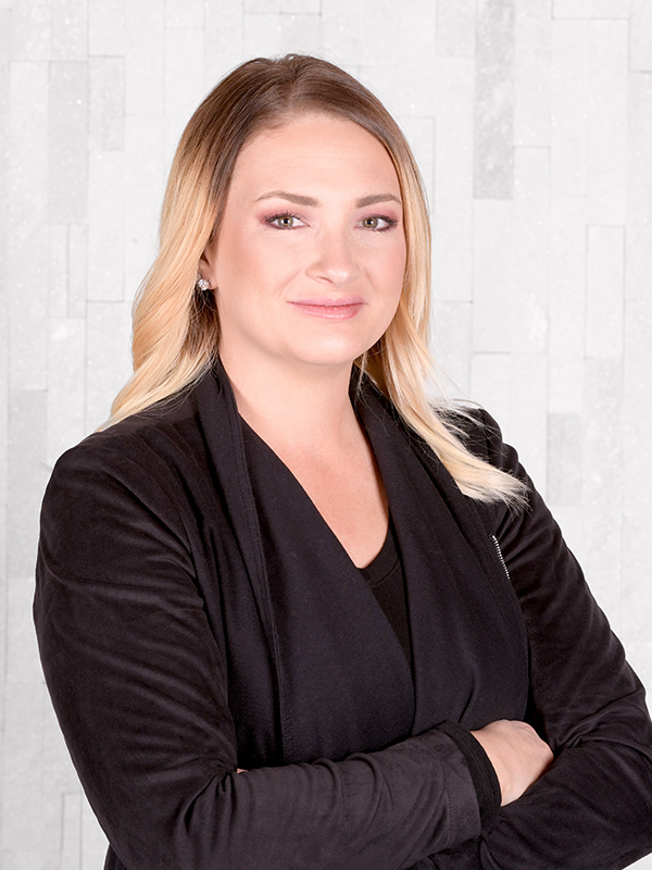 Jessica Helmus